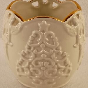 Lenox “Mary Lights the Tree” Votive – 3.5” Tall – Beautiful Holiday...